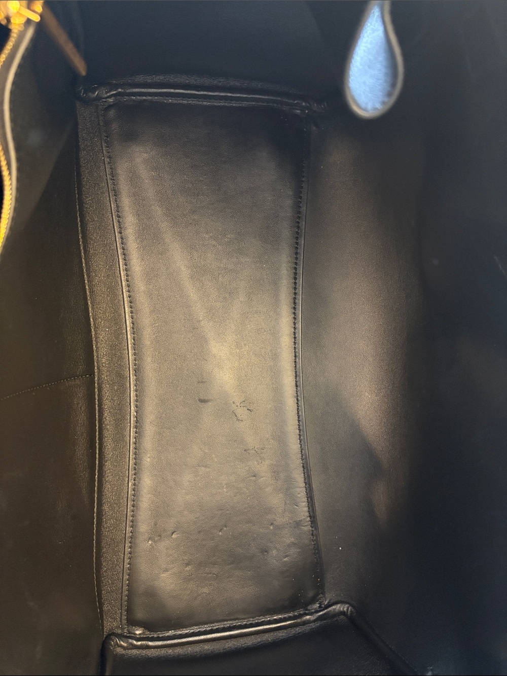 Balenciaga Bel Air Medium Black Leather Tote with Gold Hardware - Picture 8 of 12